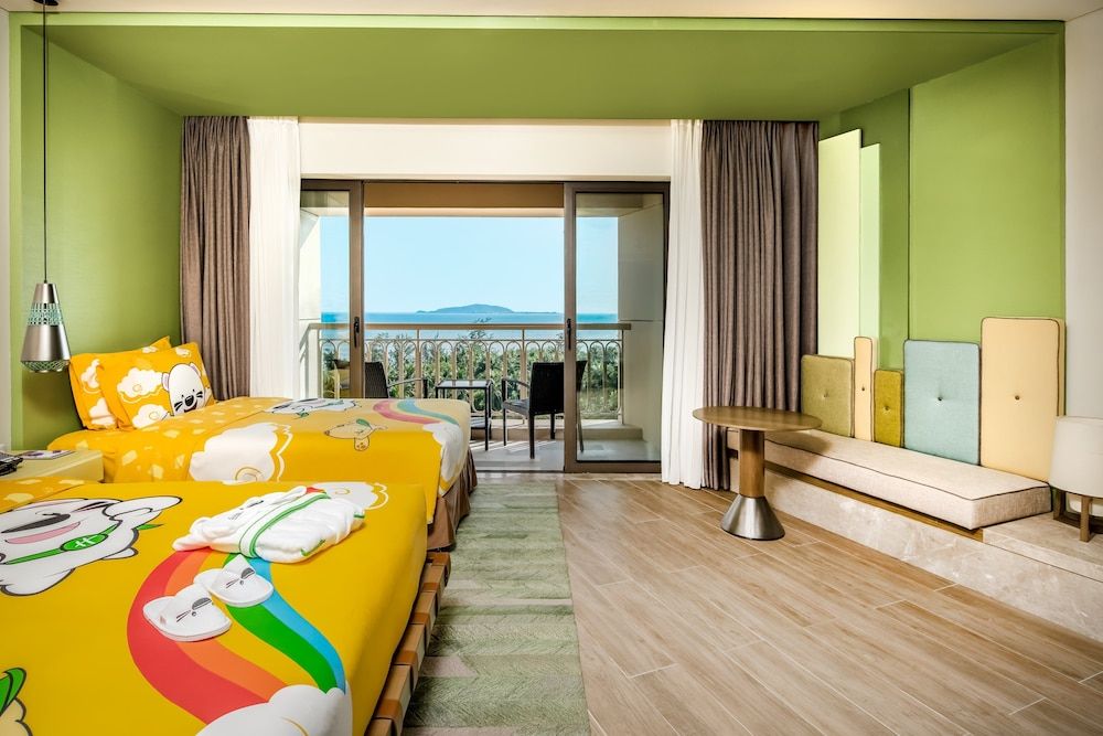 Premium Room, Multiple Beds, Sea View