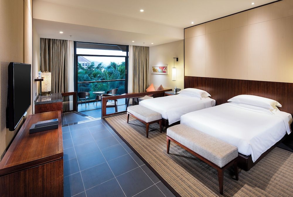 Twin Deluxe Scenic View Room