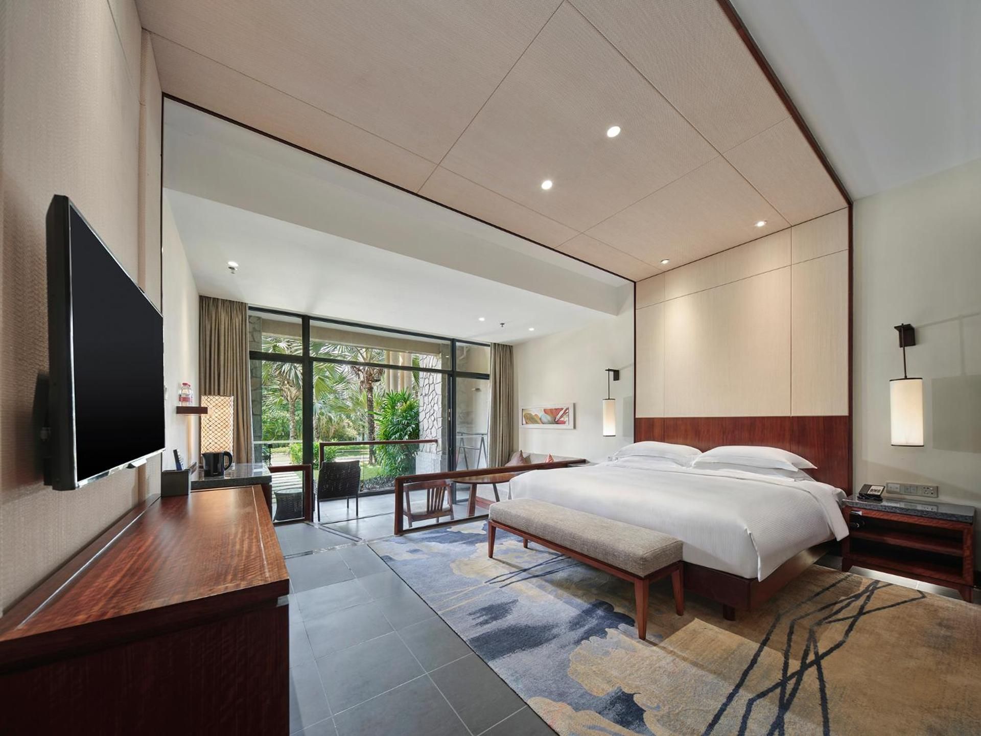 King Hilton Deluxe