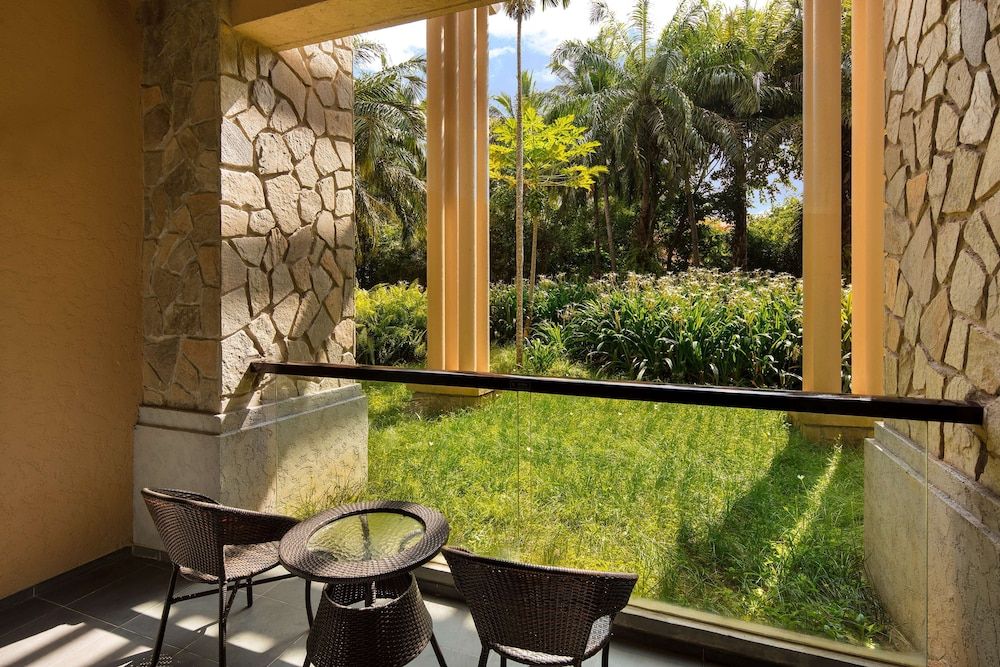 Hilton Sanya Yalong Bay Resort & Spa Twin Deluxe Room 4