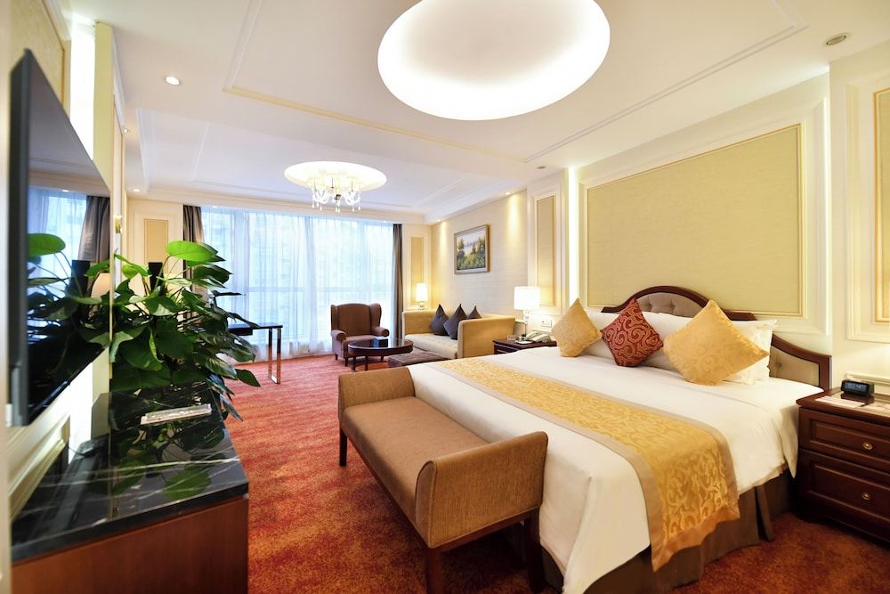 undefined Central Hotel Shanghai 3