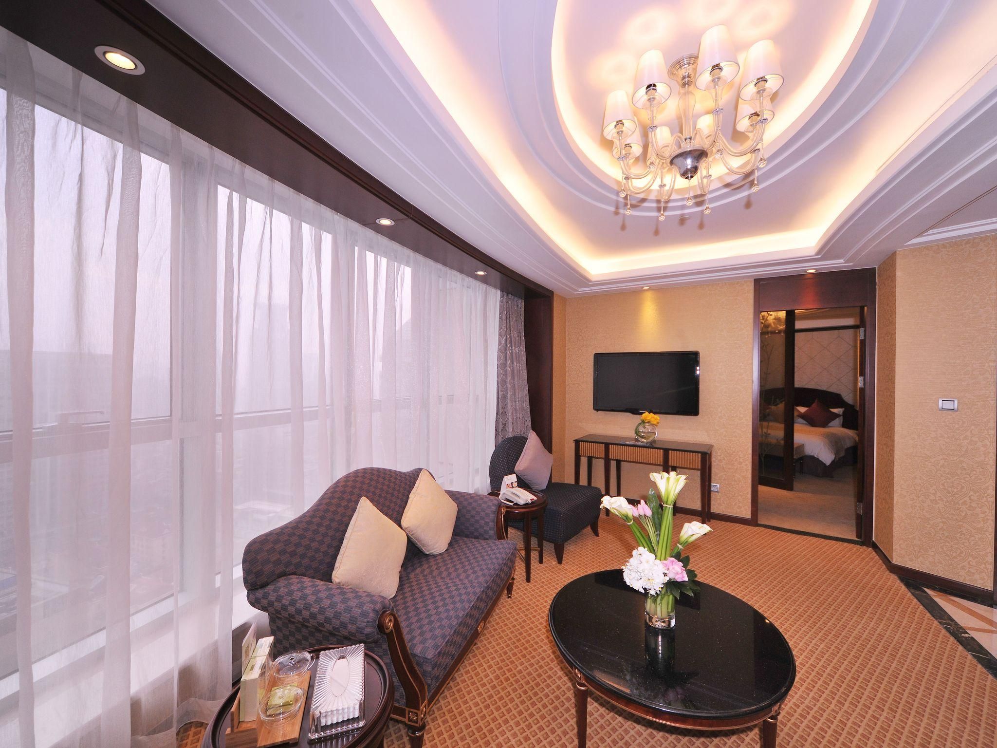 separate living room