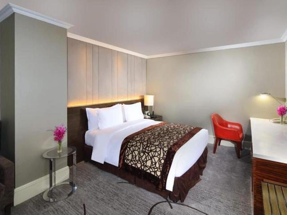 undefined Jin Jiang Hotel Shanghai 3