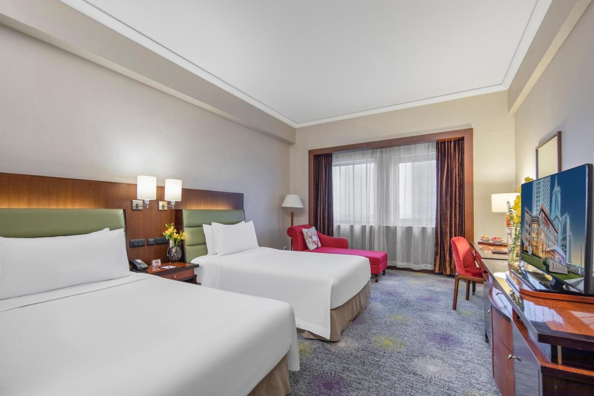 undefined Ramada Plaza by Wyndham Pudong 2