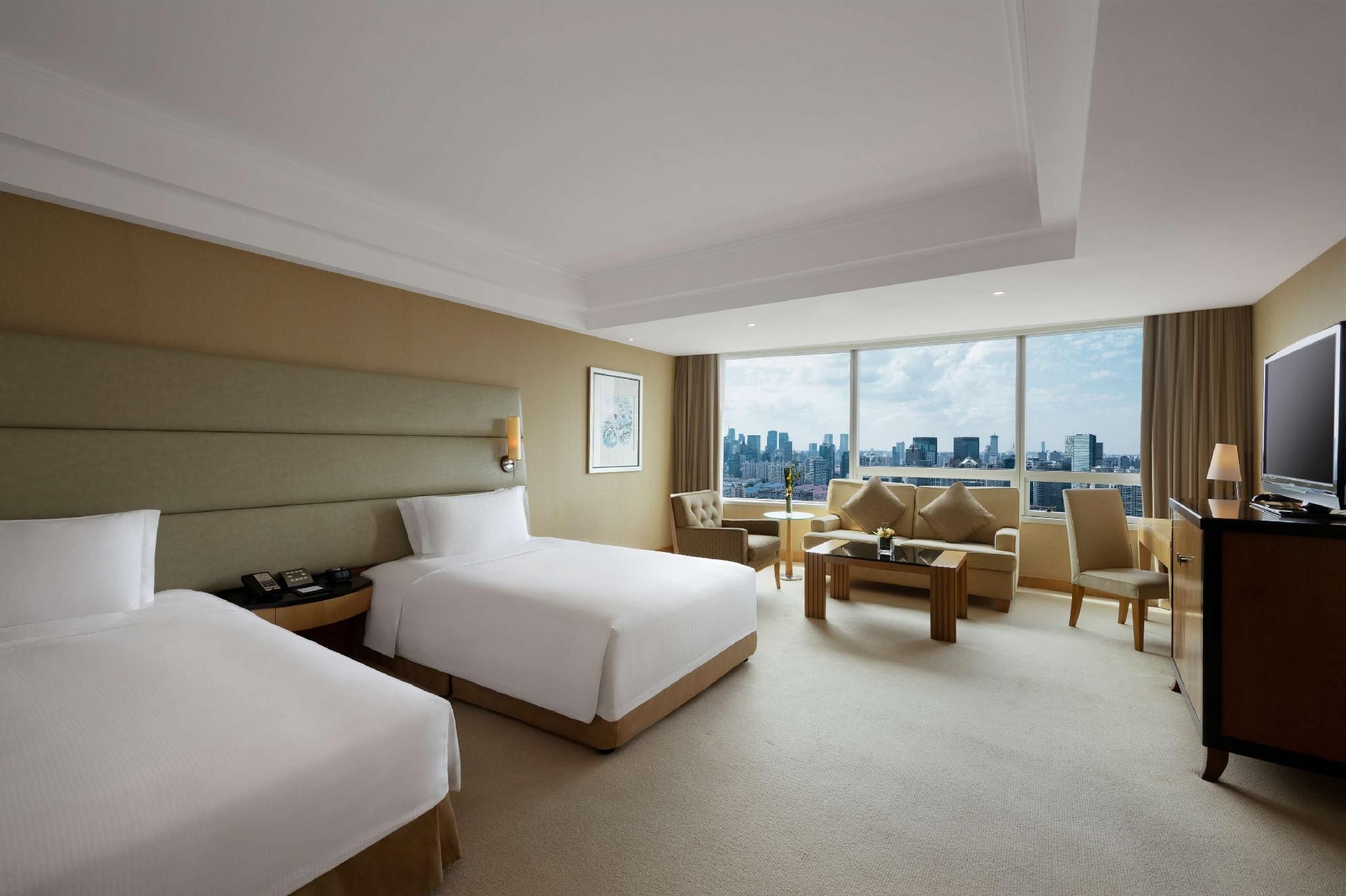 2 TWIN BED DELUXE CITY VIEW ROOM