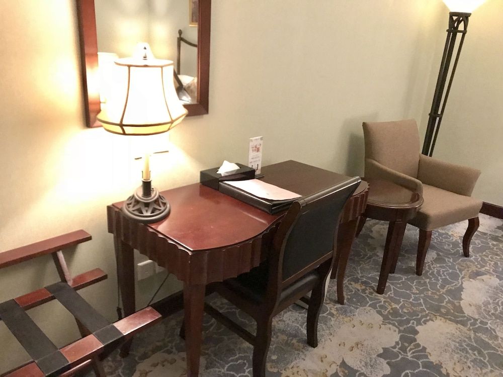 In-Room Business Center