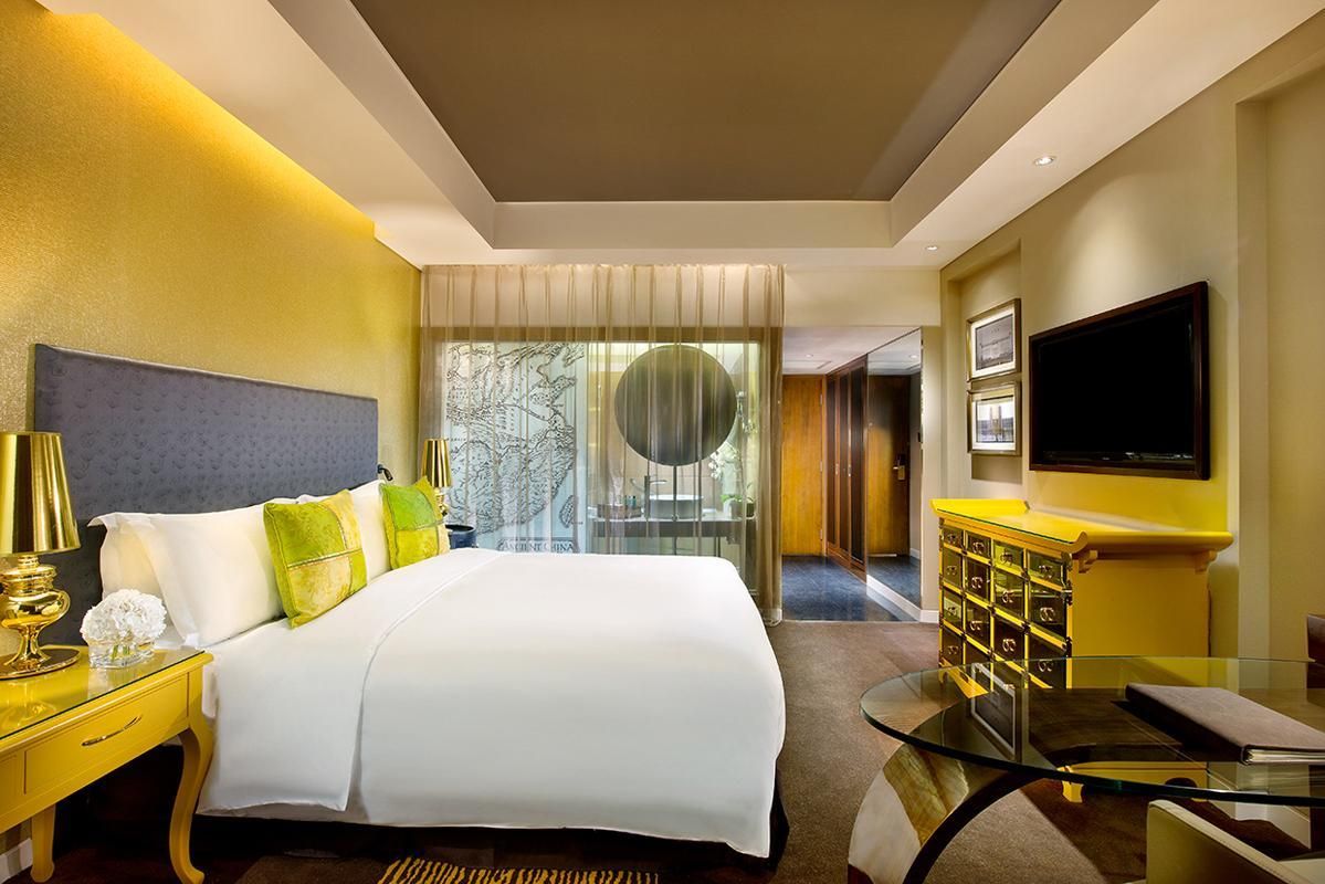 Deluxe Queen Room