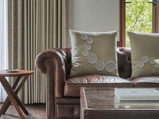 Four Seasons Executive Suite Fireplace King