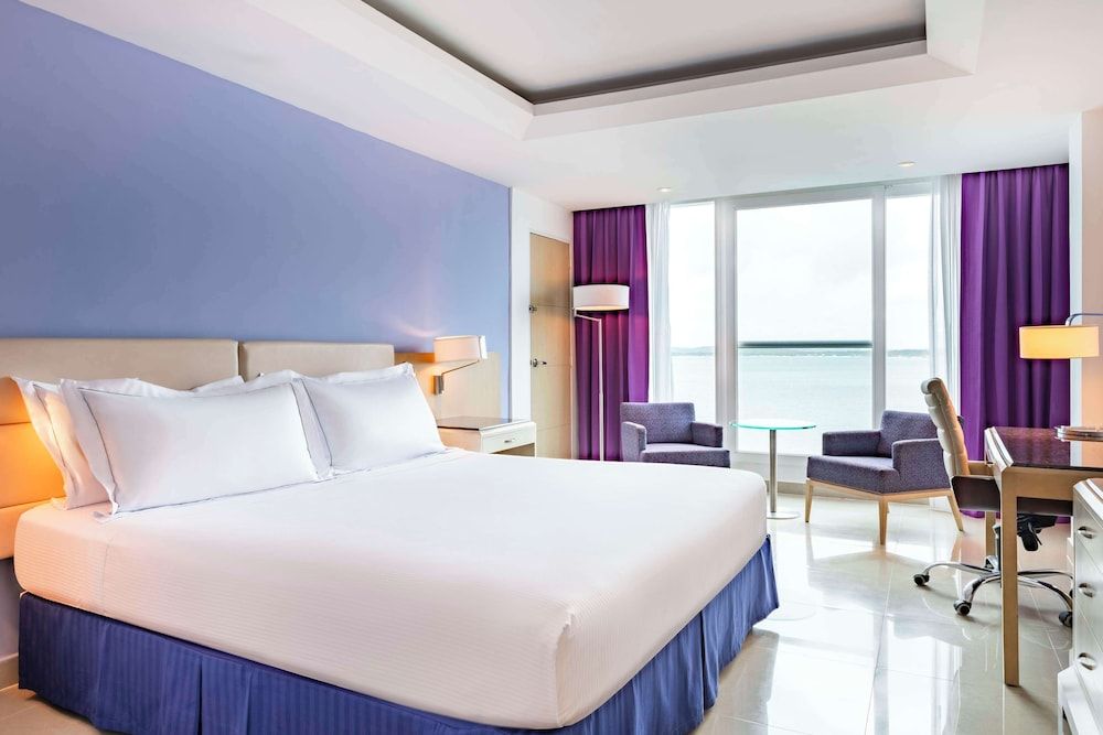 Suite, 1 King Bed (Parlor)