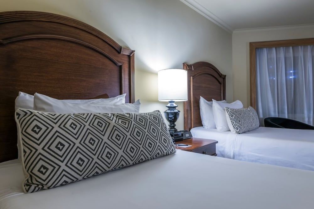 Classic Room, 2 Twin Beds, Club Lounge Access