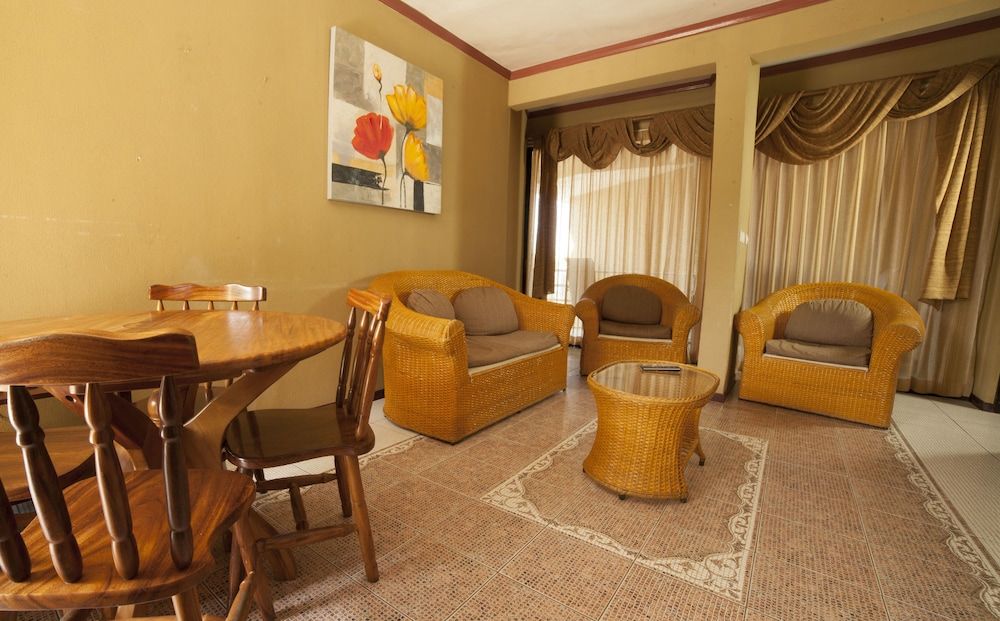 Balcon del Mar Beach Front Hotel Apartment 2