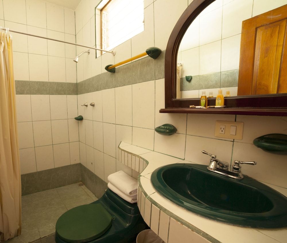 Balcon del Mar Beach Front Hotel Standard Double Room 3