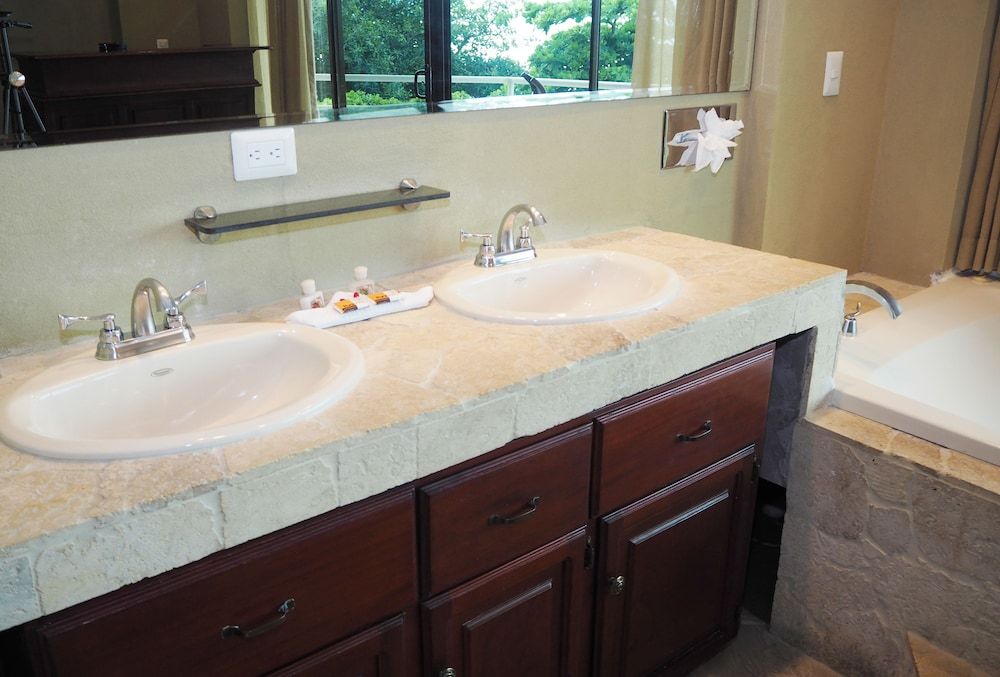 Balcon del Mar Beach Front Hotel Superior Quadruple Room 15