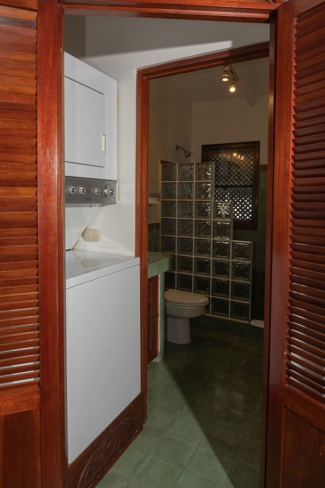 Hotel Club Del Mar 1 Bedroom Condo 8