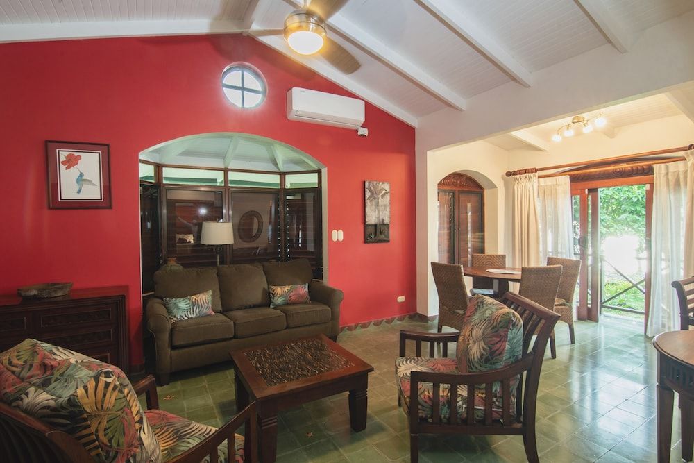 Hotel Club Del Mar 1 Bedroom Condo 4