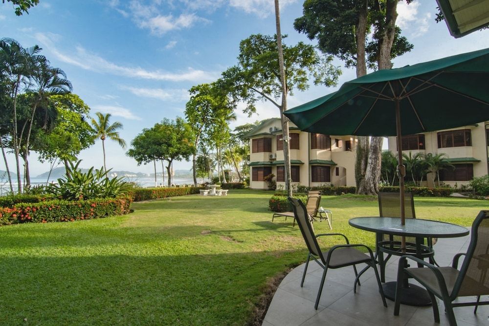 Hotel Club Del Mar 1 Bedroom Condo 7