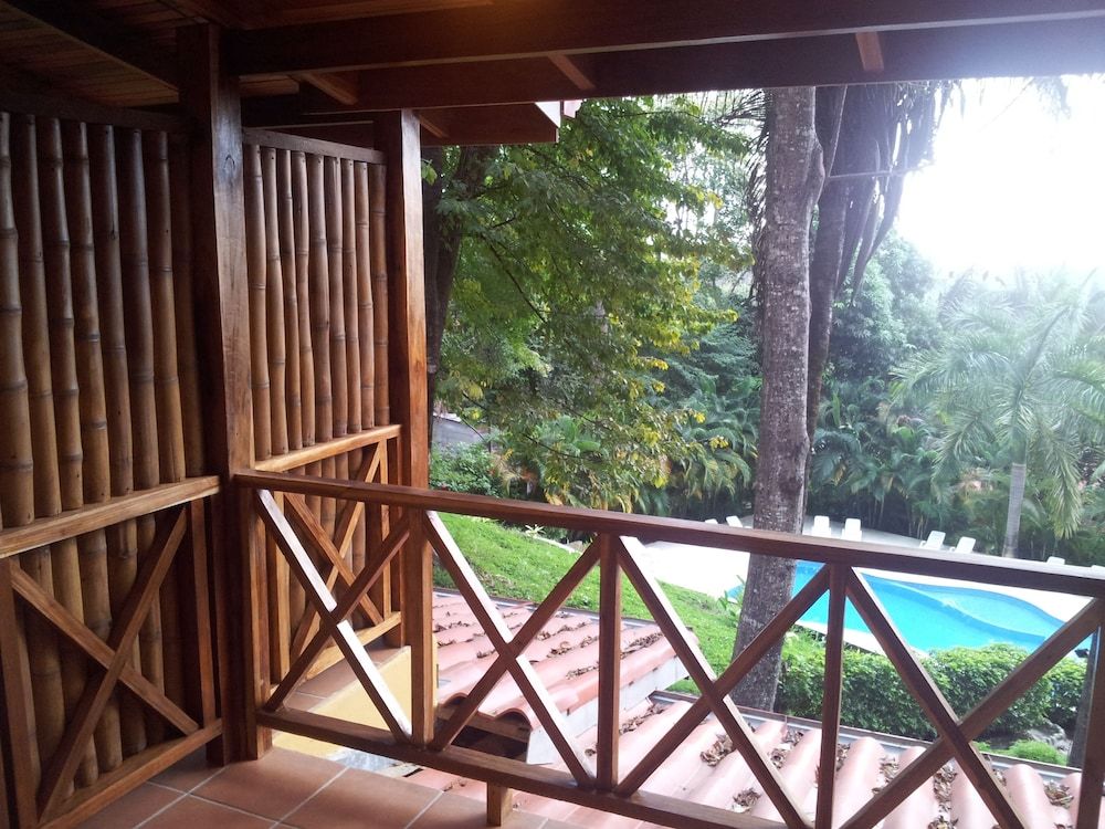 Esencia Hotel & Villas Standard Room 3