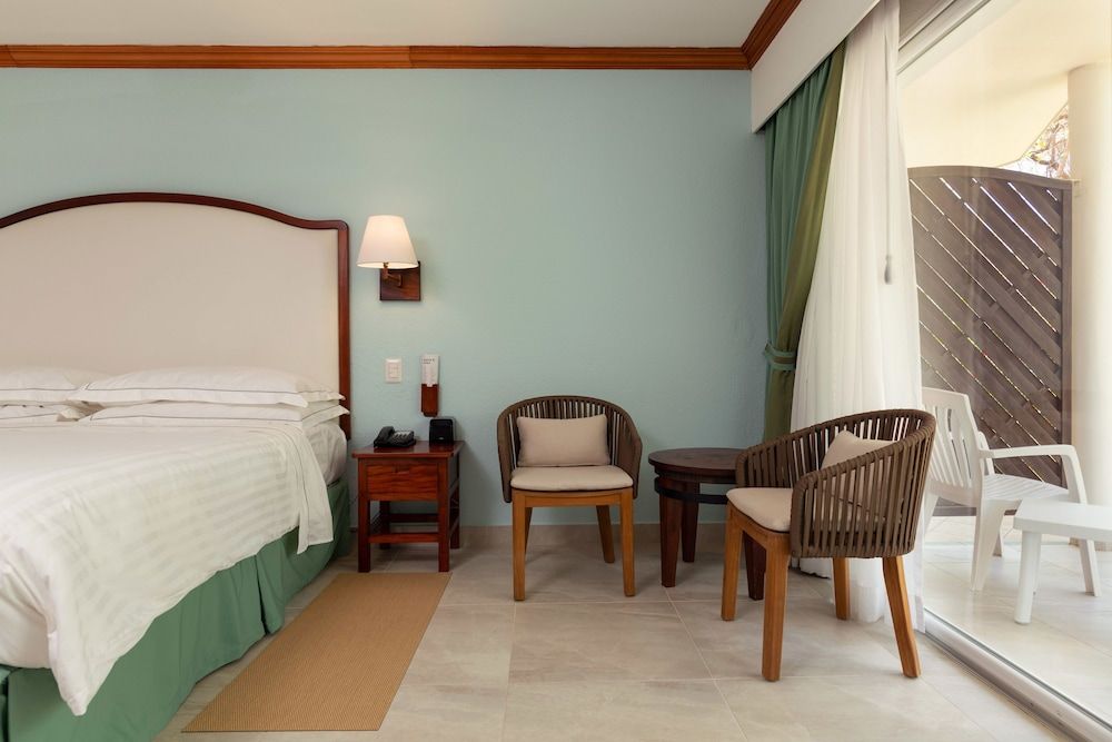 Occidental Tamarindo - All Inclusive Superior Room 3