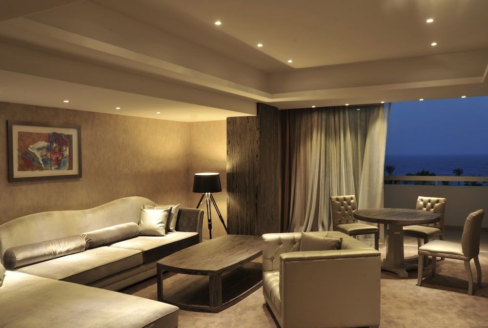 Adams Beach Hotel & Spa Suite, Sea View (King) 6