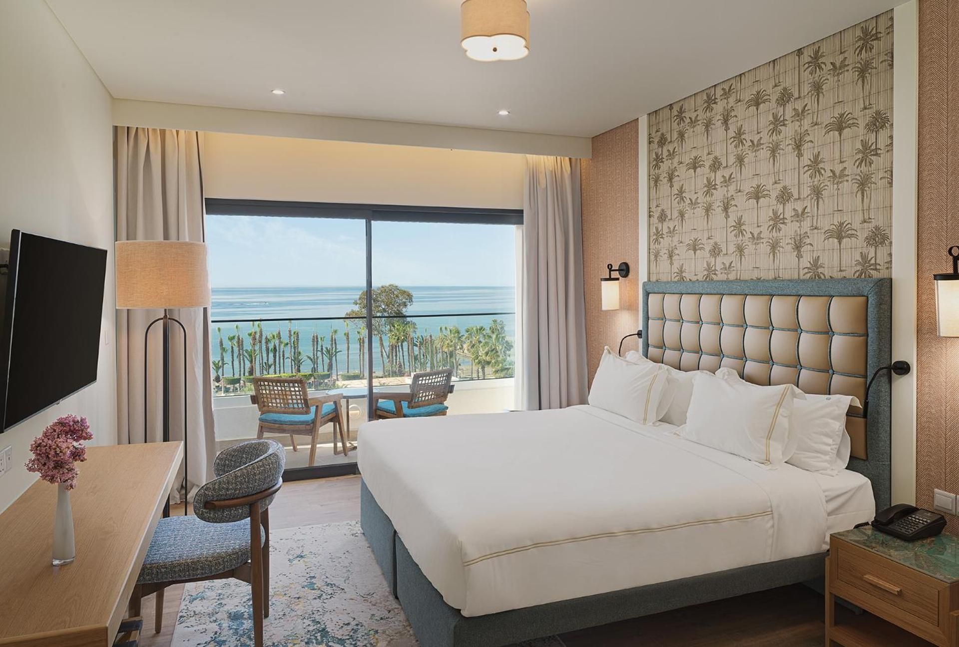 Executive Room Seaview with Lounge Access