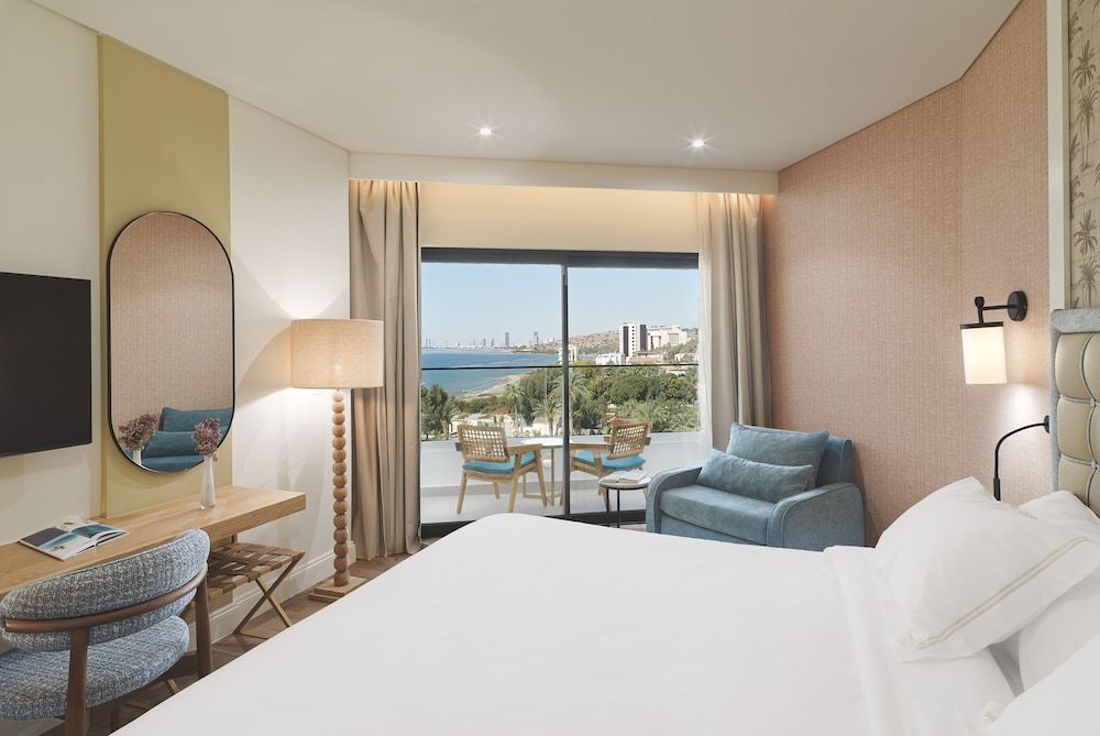 Signature One Bedroom Sea view Suite