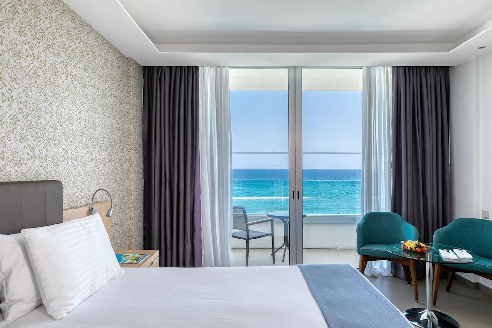 Royal Apollonia by Louis Hotels Family Room, Sea View 2