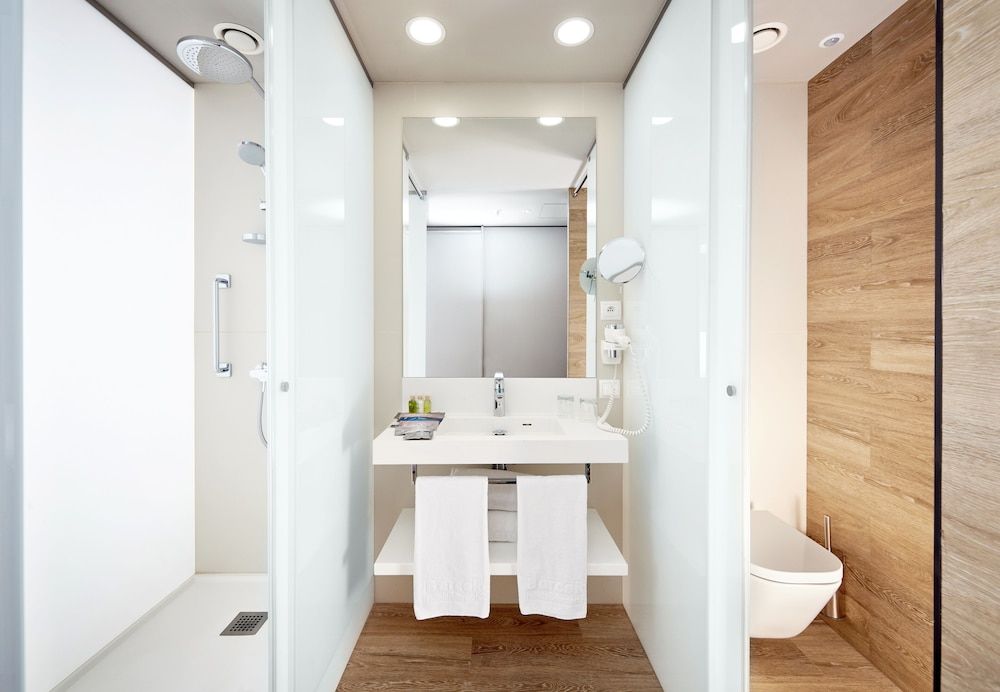 Occidental Praha Superior Room 4