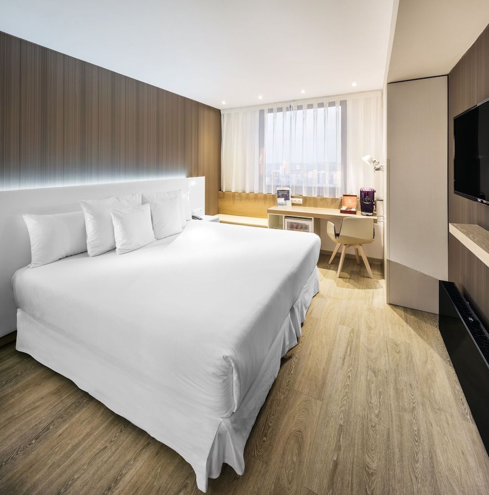 undefined Occidental Praha