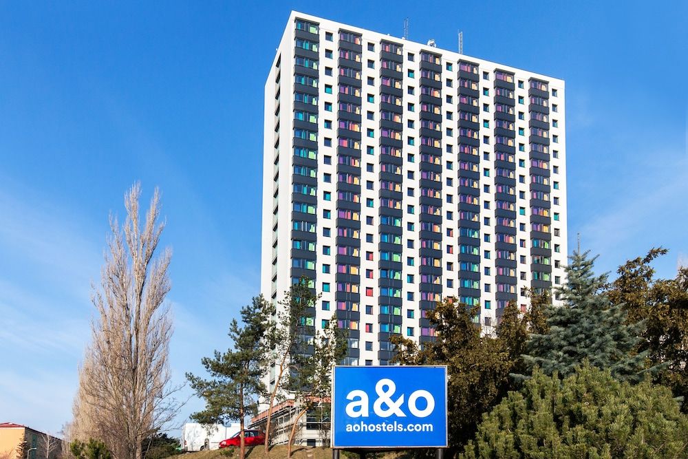 undefined a&o Prague Rhea 4