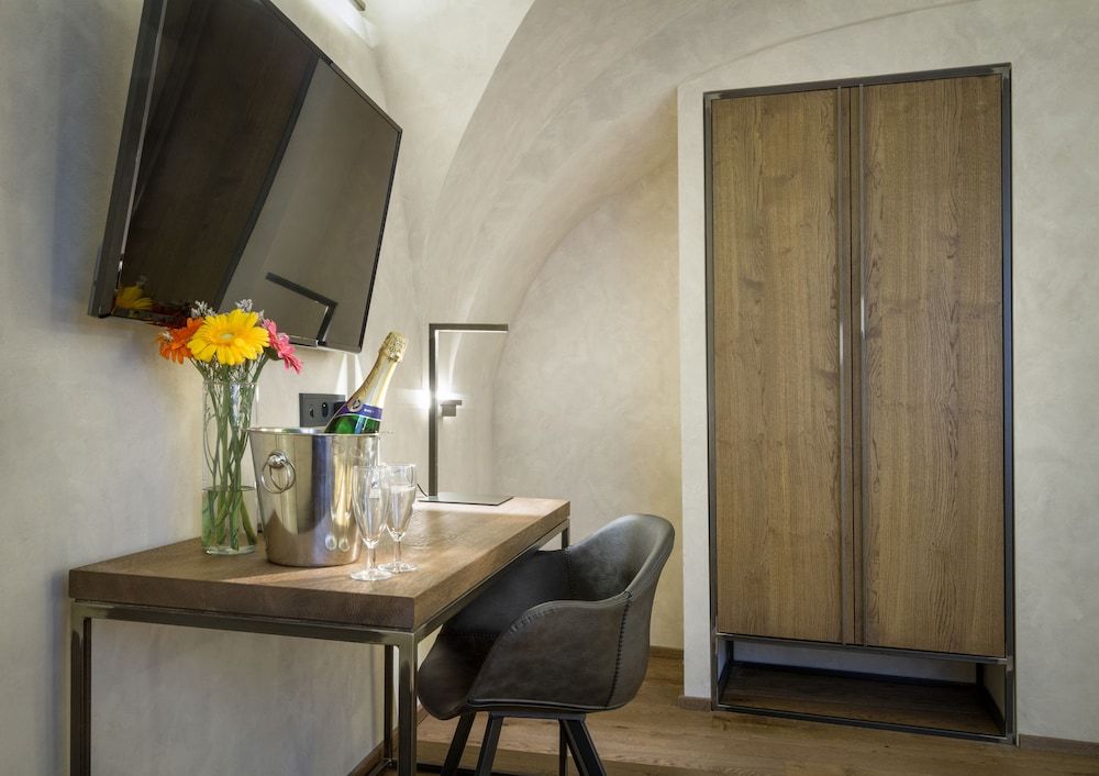 Waldstein Hotel Standard Double Room 11