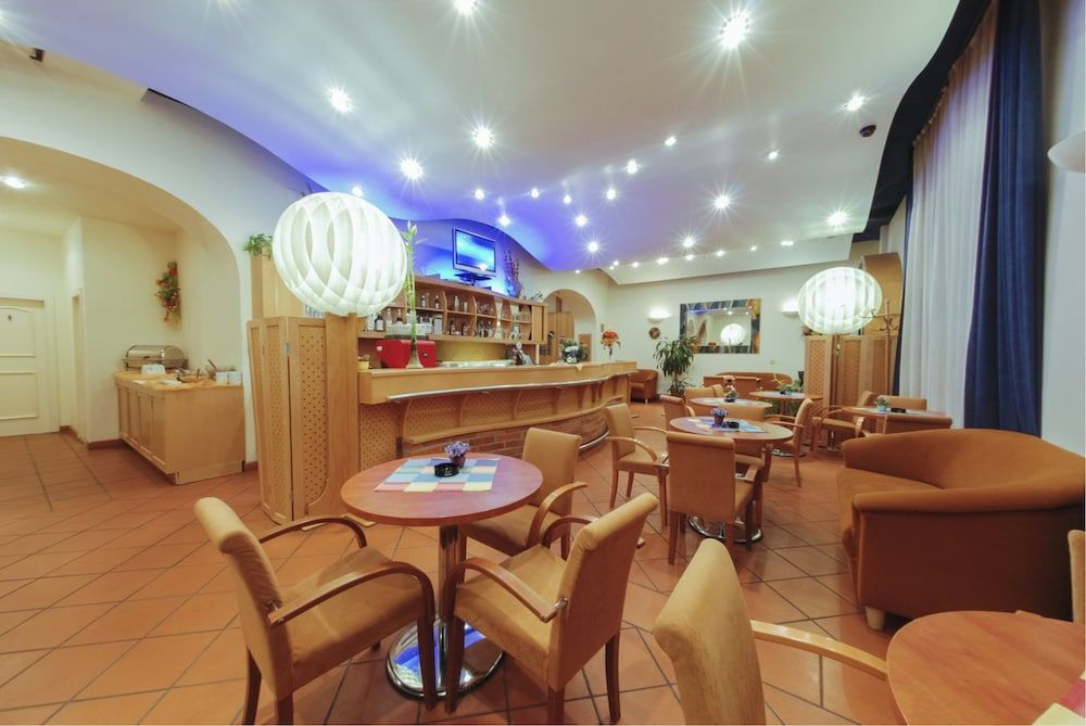 undefined EA Hotel Tosca 10