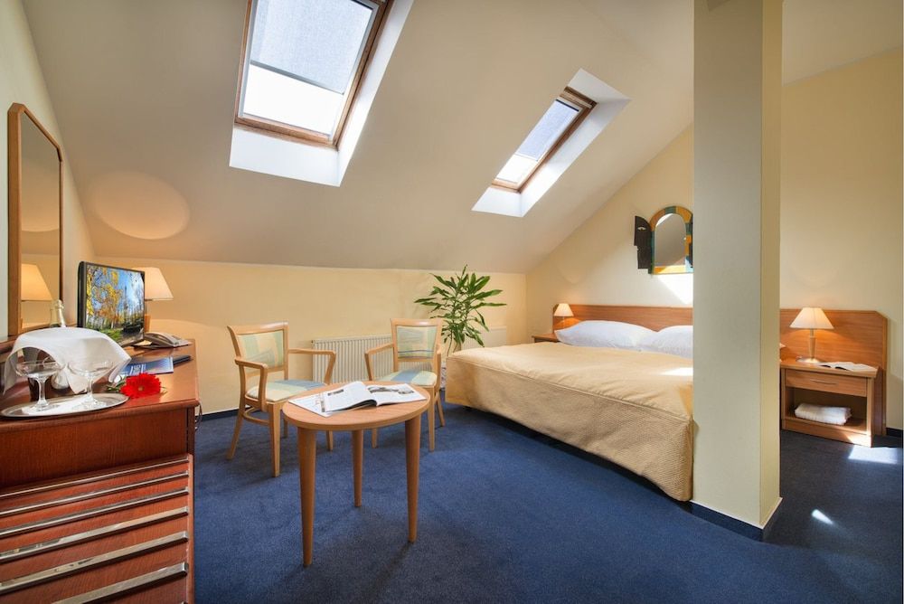 undefined EA Hotel Tosca 5