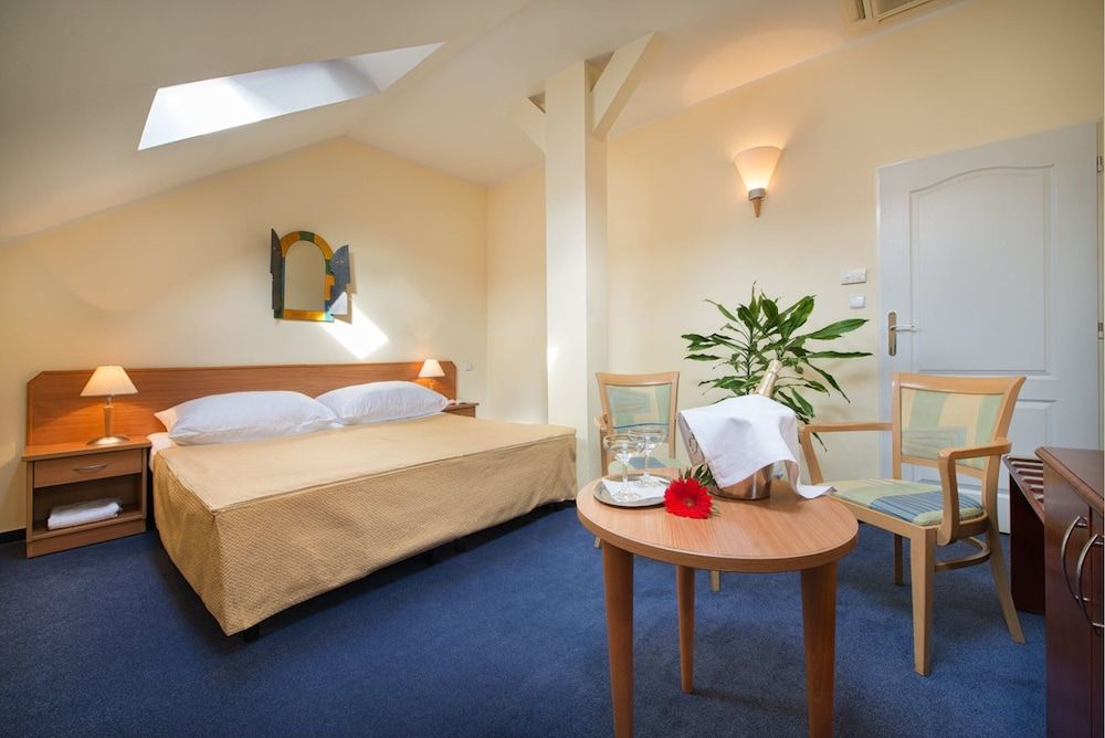 undefined EA Hotel Tosca 2