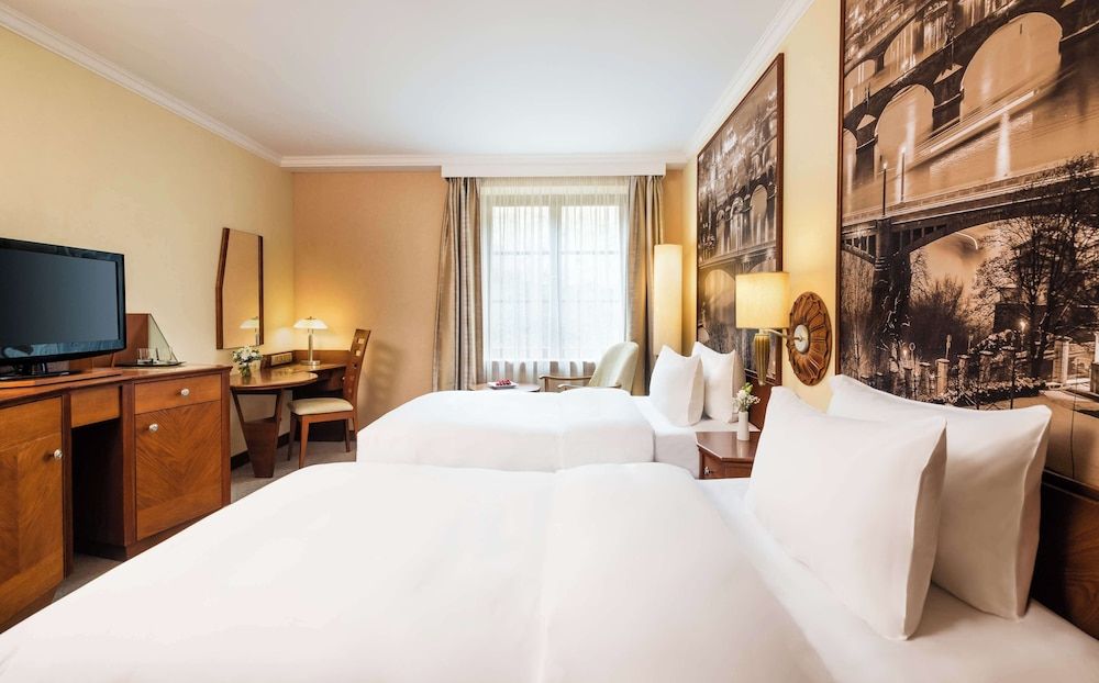 undefined Lindner Hotel Prague Castle, part of JdV by Hyatt 3