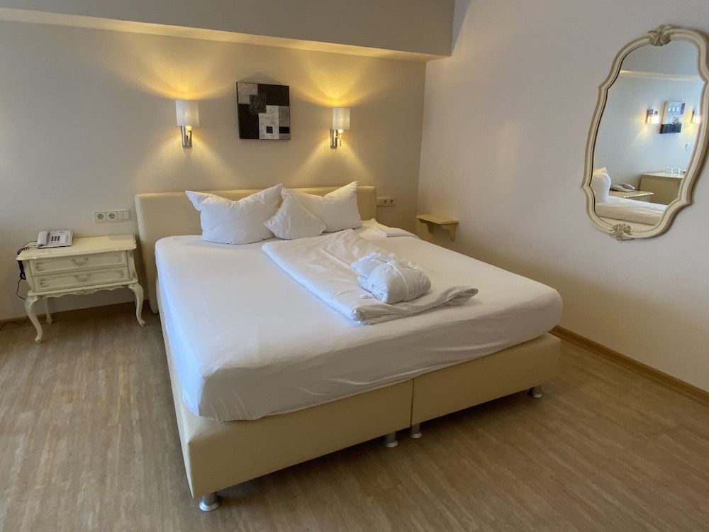 TOP CountryLine Hotel Ritter Badenweiler Superior Single Room, Non Smoking 3