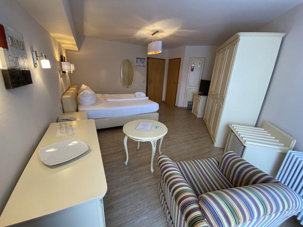 TOP CountryLine Hotel Ritter Badenweiler Superior Single Room, Non Smoking 5