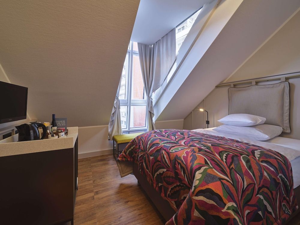 undefined Classik Hotel Alexander Plaza 5