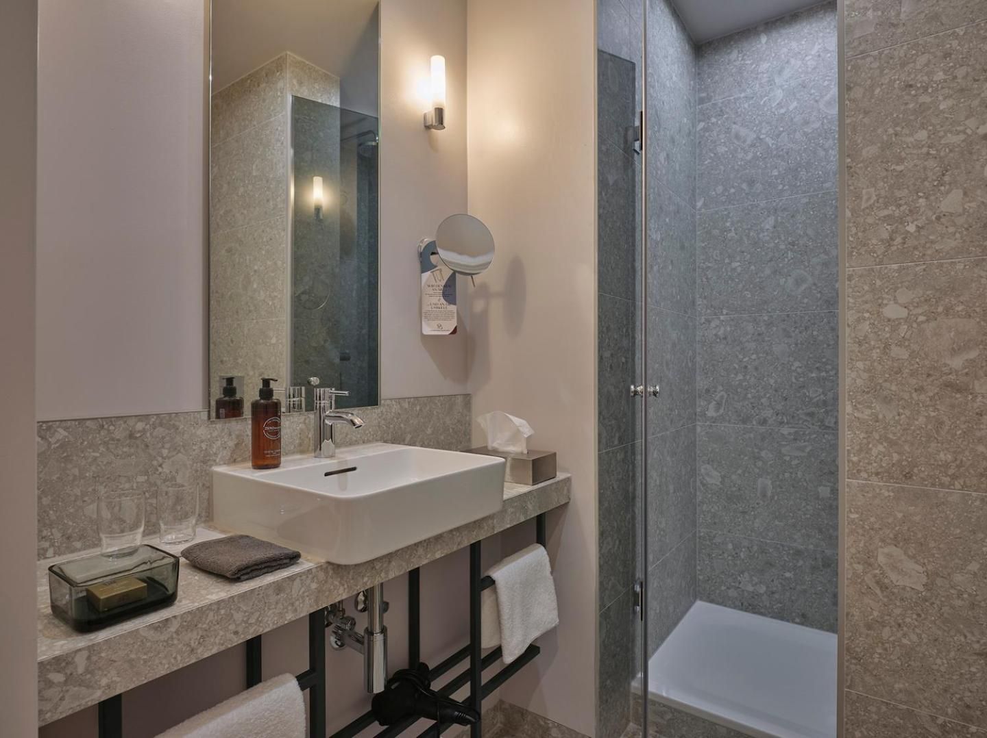 Classik Hotel Alexander Plaza PREMIUM, DOUBLE OR TWIN BED 5