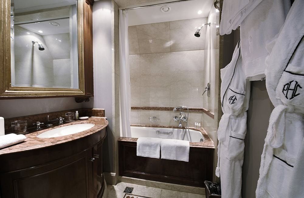 Schlosshotel Berlin Deluxe Room, 1 King Bed 5