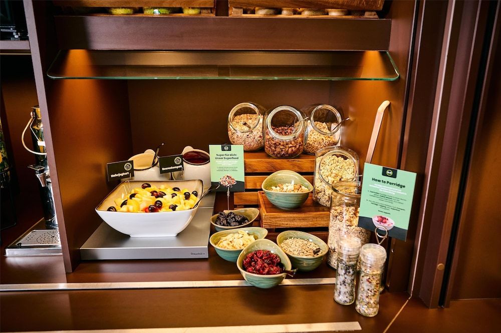 undefined B&B HOTEL Berlin-Mitte 8