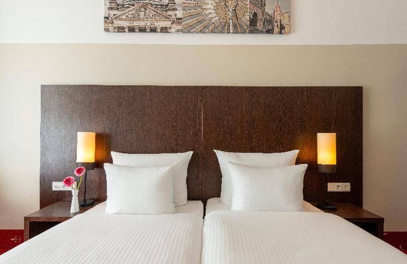 undefined Leonardo Hotel Berlin KU'DAMM 7