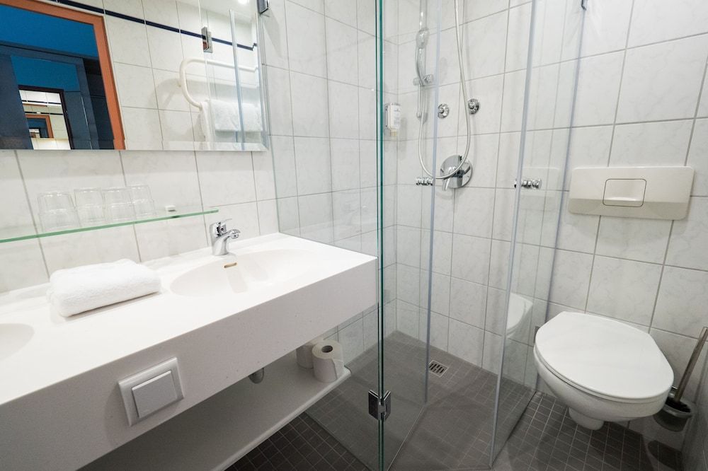 PLAZA INN Berlin Charlottenburg Comfort Triple Room 3