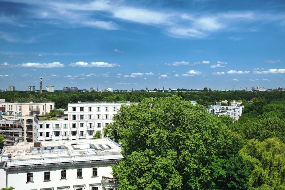 Sheraton Berlin Grand Hotel Esplanade Classic Room, 2 Twin Beds 4