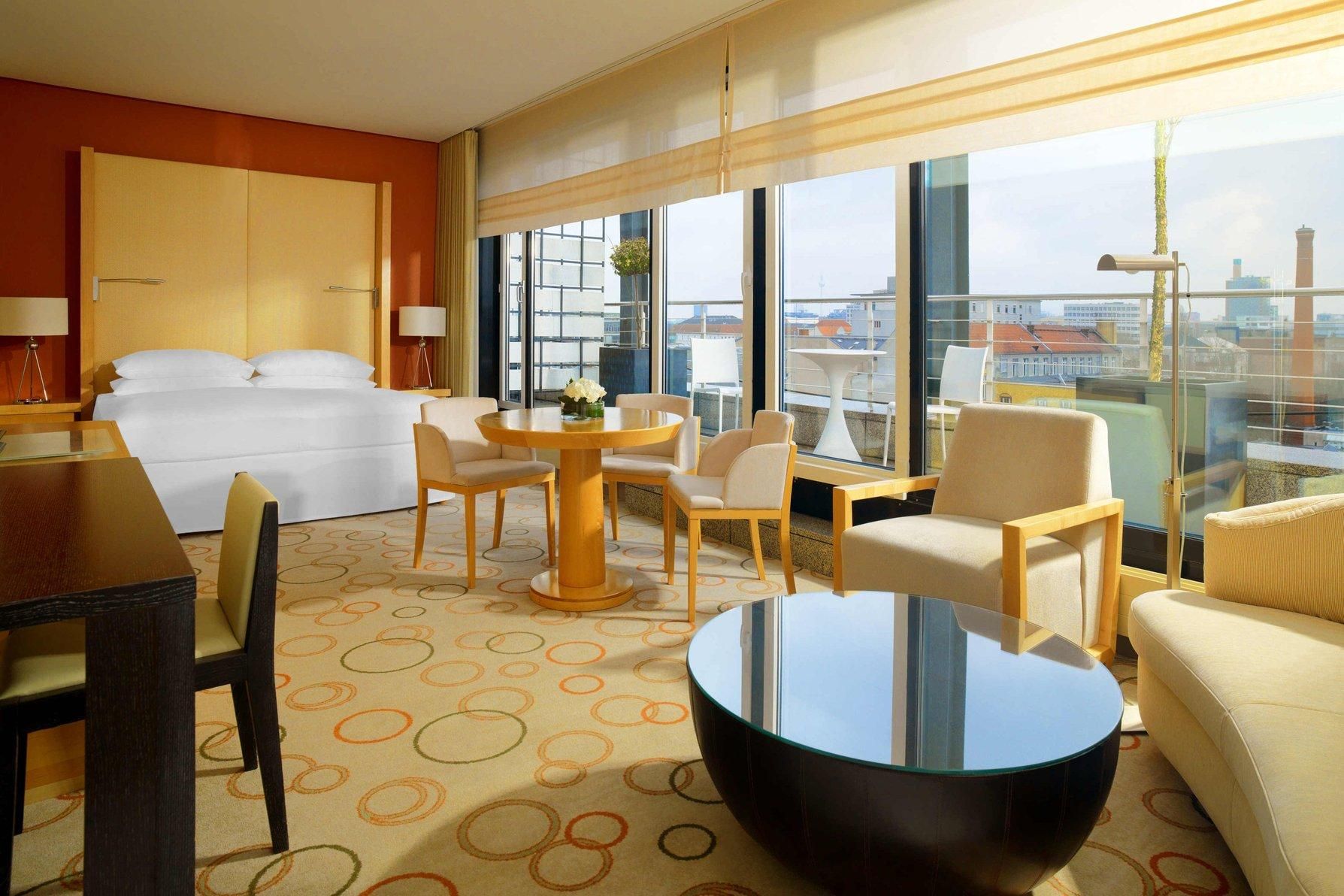 Panoramic Suite, 1 Bedroom Suite, 1 King, Top Floor, Balcony