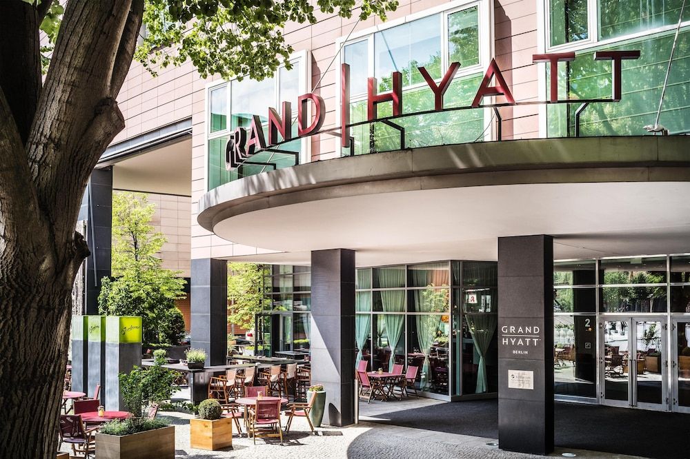 undefined Grand Hyatt Berlin 2