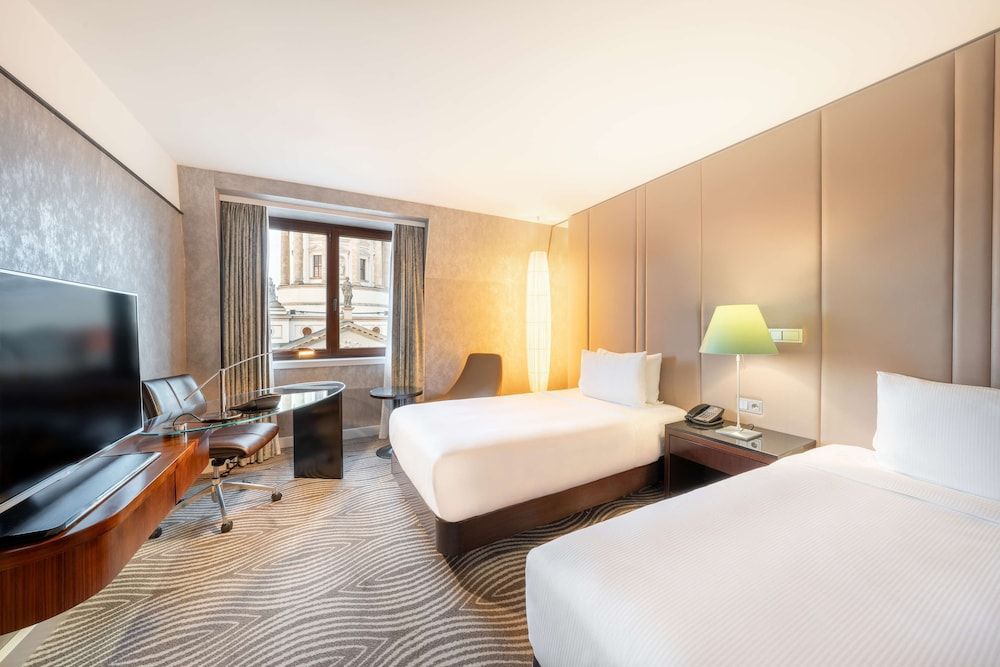 undefined Hilton Berlin 6