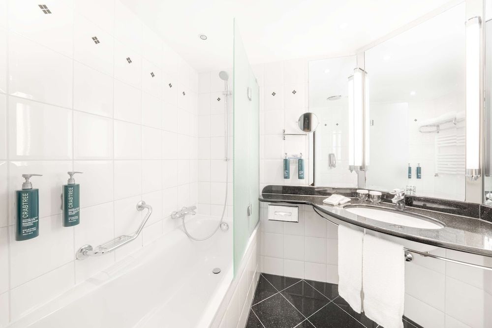 undefined Hilton Berlin 9