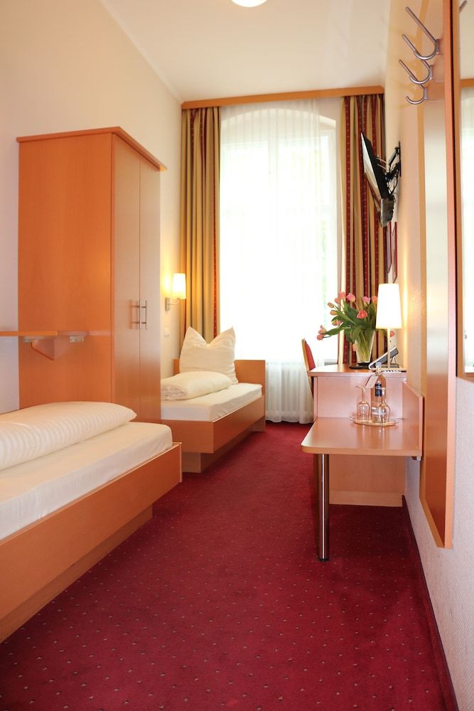 undefined Air in Berlin Hotel 3