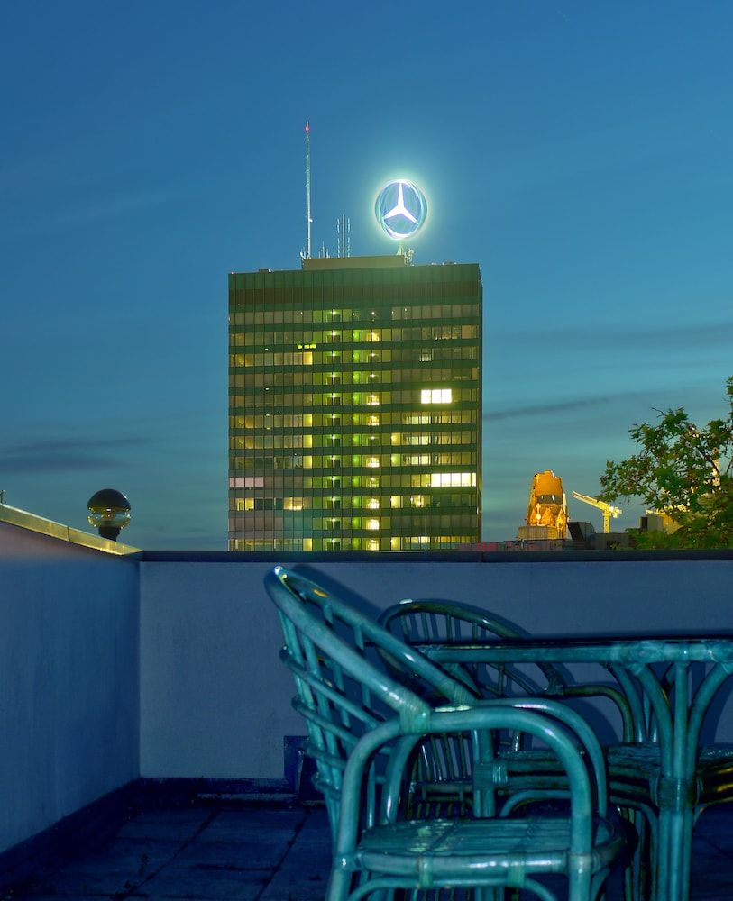 undefined Air in Berlin Hotel 8