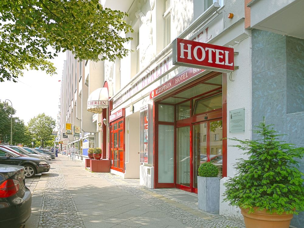 undefined Air in Berlin Hotel 3